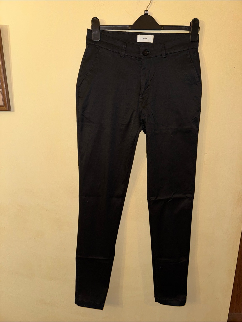 KOTN Slim-fit Chinos in Black, Size 28